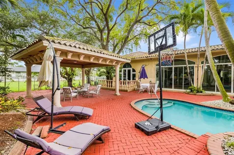7761 SW 122nd Avenue Miami FL 33183