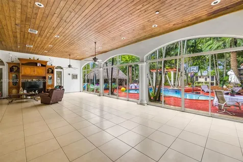 7761 SW 122nd Avenue Miami FL 33183