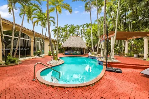 7761 SW 122nd Avenue Miami FL 33183