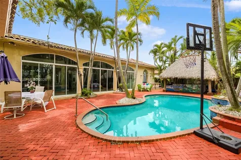 7761 SW 122nd Avenue Miami FL 33183