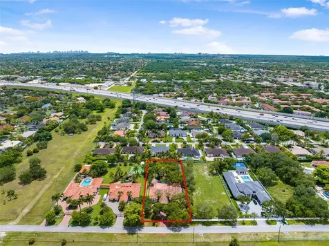 7761 SW 122nd Avenue Miami FL 33183