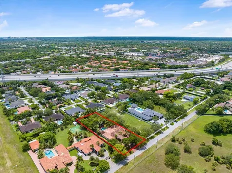 7761 SW 122nd Avenue Miami FL 33183