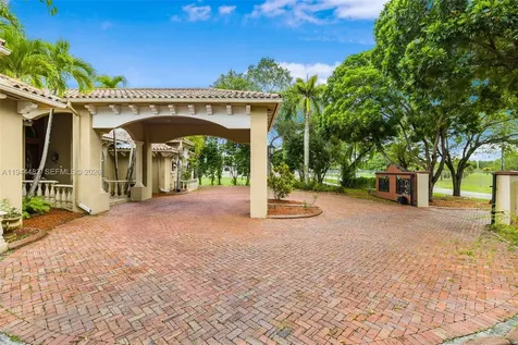 7761 SW 122nd Avenue Miami FL 33183