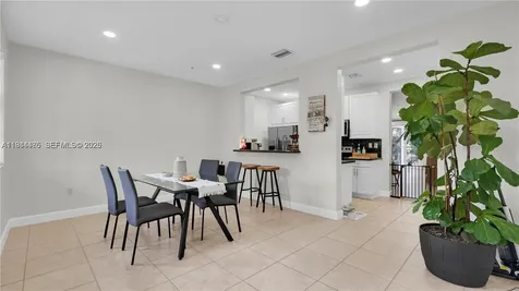 814 SW 147th Avenue Pembroke Pines FL 33027