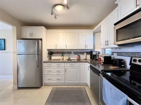 8900 Washington Boulevard Pembroke Pines FL 33025