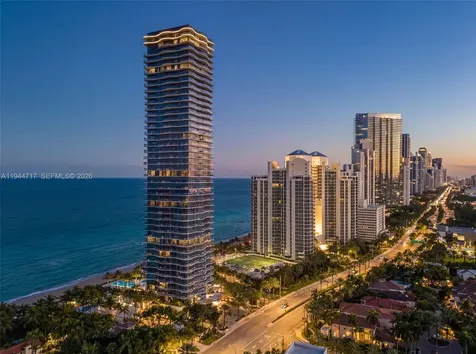 19575 Collins Avenue Sunny Isles Beach FL 33160
