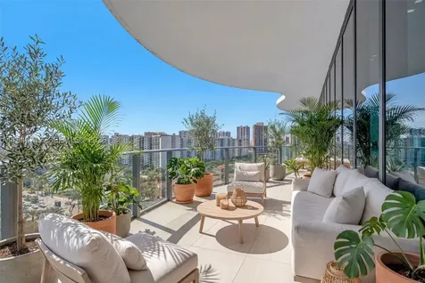 19575 Collins Avenue Sunny Isles Beach FL 33160