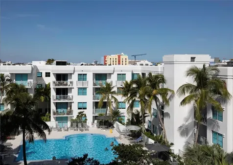 110 Washington Avenue Miami Beach FL 33139