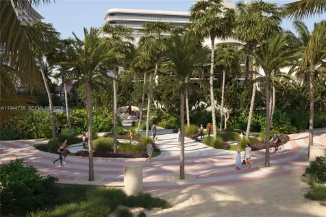 100 Lincoln Road Miami Beach FL 33139