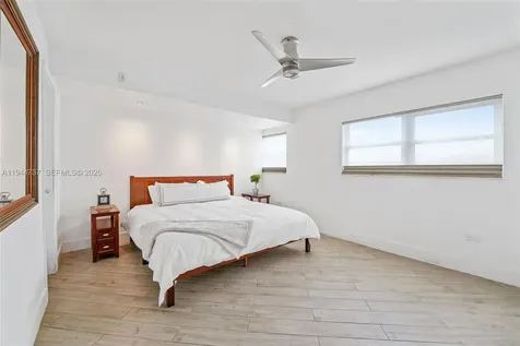1881 Washington Avenue Miami Beach FL 33139