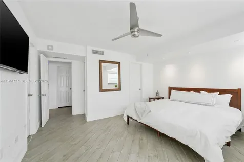 1881 Washington Avenue Miami Beach FL 33139