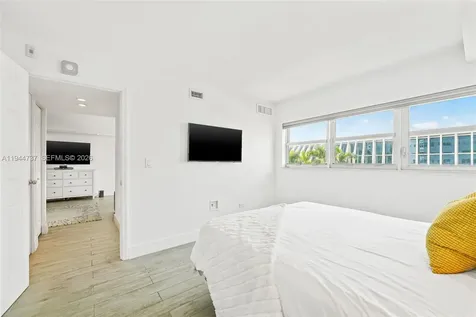 1881 Washington Avenue Miami Beach FL 33139