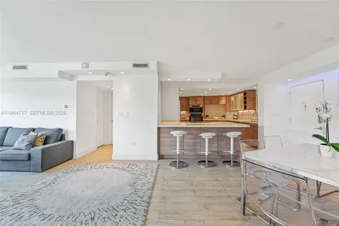 1881 Washington Avenue Miami Beach FL 33139