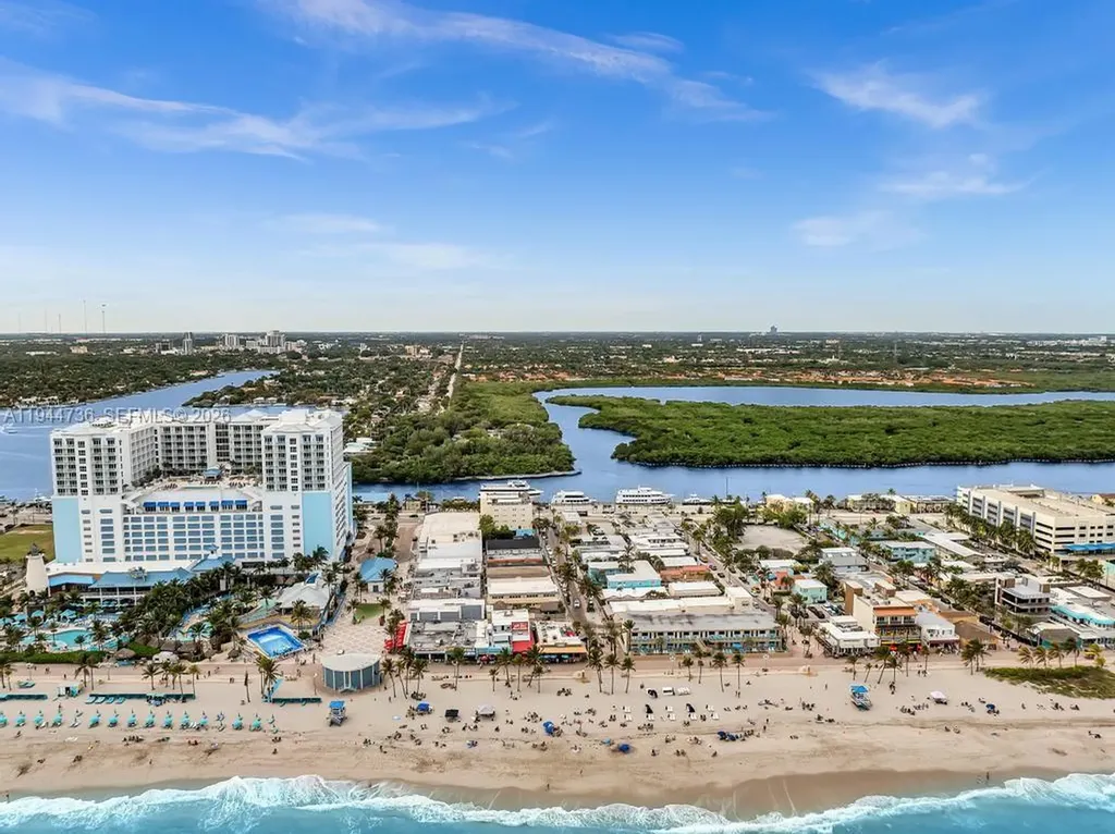 1318 N Ocean Drive Hollywood FL 33019