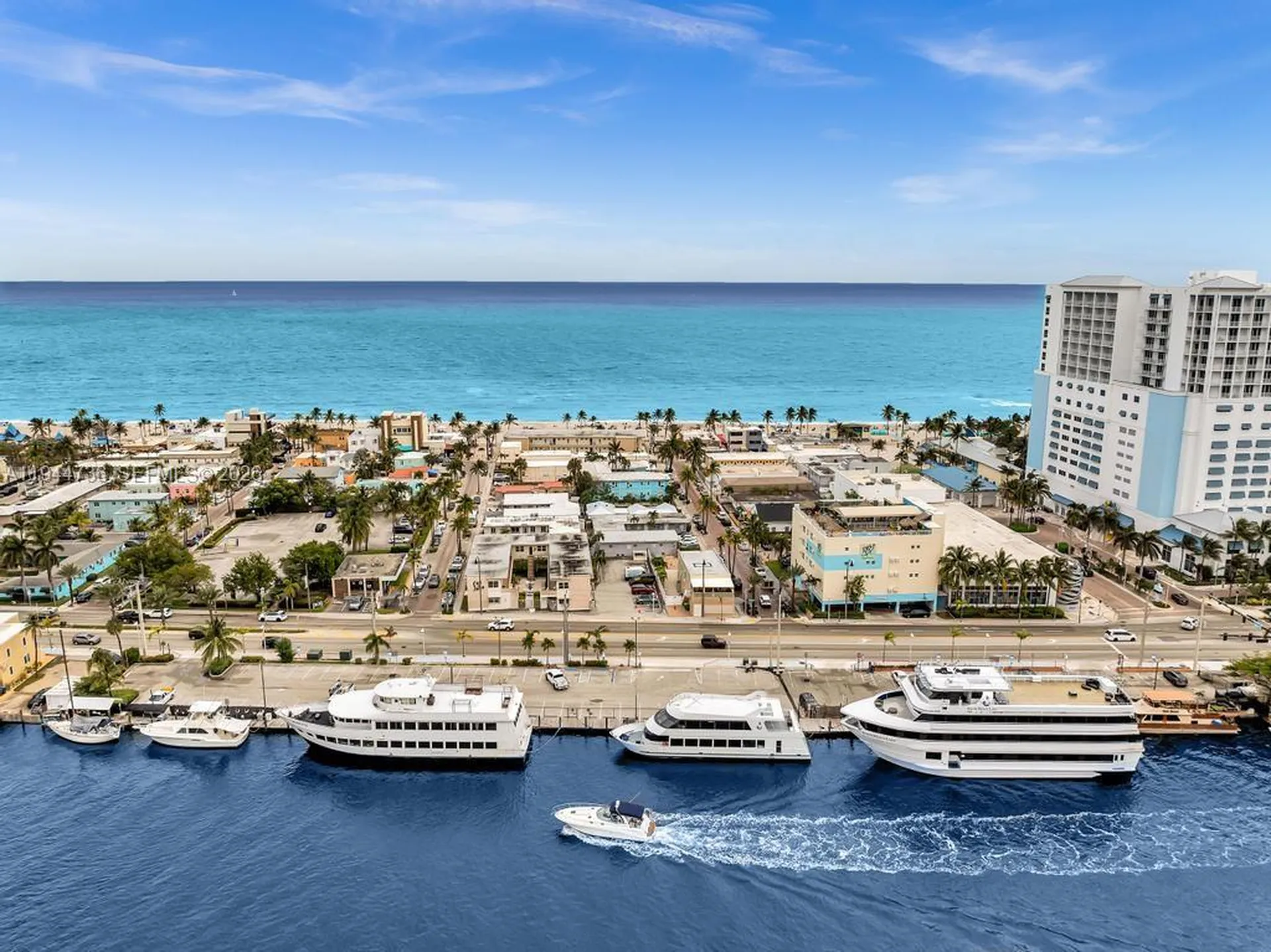 1318 N Ocean Drive Hollywood FL 33019