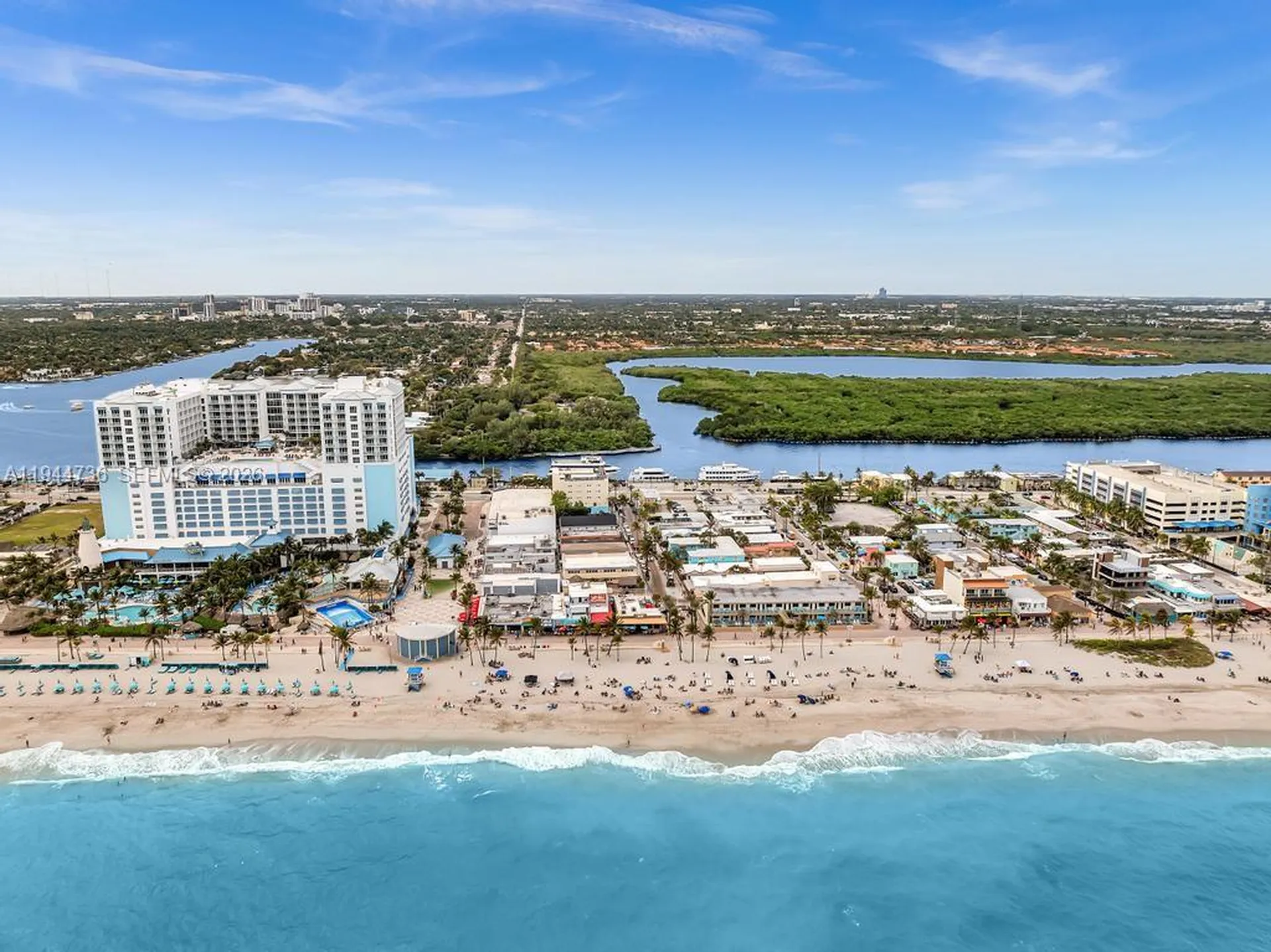 1318 N Ocean Drive Hollywood FL 33019