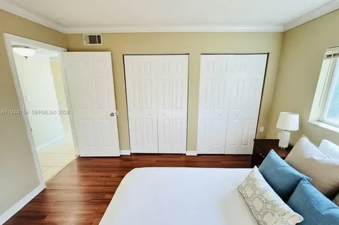 1141 Lake Victoria Drive West Palm Beach FL 33411