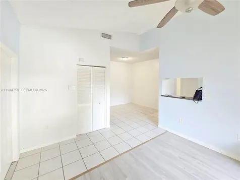 2331 NW 96th Terrace Pembroke Pines FL 33024
