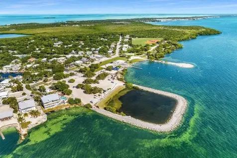 190 Dove Creek Drive Key Largo FL 33070
