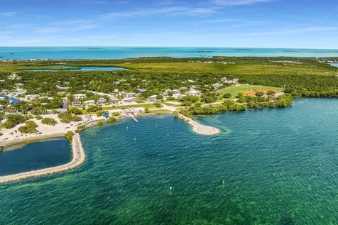 190 Dove Creek Drive Key Largo FL 33070