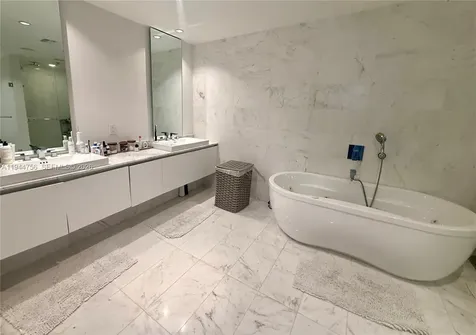 3300 NE 188th Street Aventura FL 33180