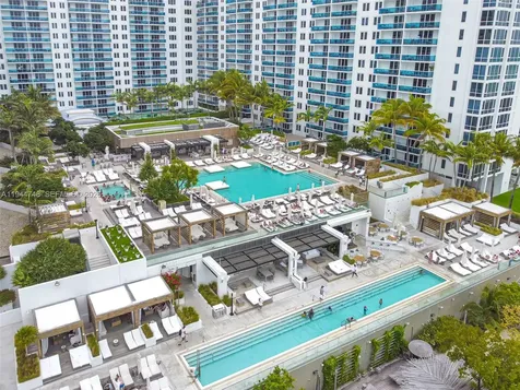 2301 Collins Avenue Miami Beach FL 33139
