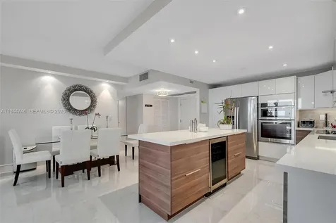 2301 Collins Avenue Miami Beach FL 33139