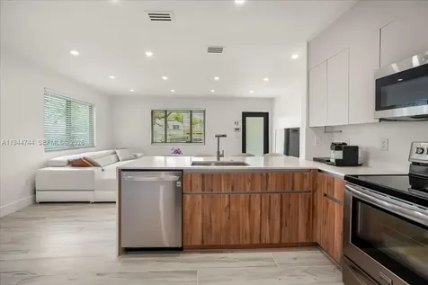 70 NW 47th Terrace Miami FL 33127