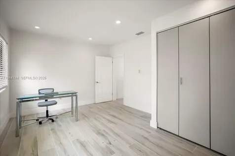 70 NW 47th Terrace Miami FL 33127