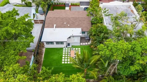 70 NW 47th Terrace Miami FL 33127