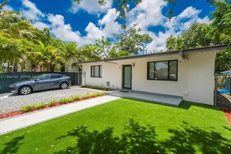 70 NW 47th Terrace Miami FL 33127