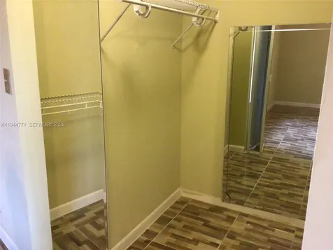 4722 NW 82nd Avenue Lauderhill FL 33351