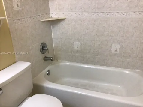 4722 NW 82nd Avenue Lauderhill FL 33351