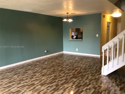 4722 NW 82nd Avenue Lauderhill FL 33351