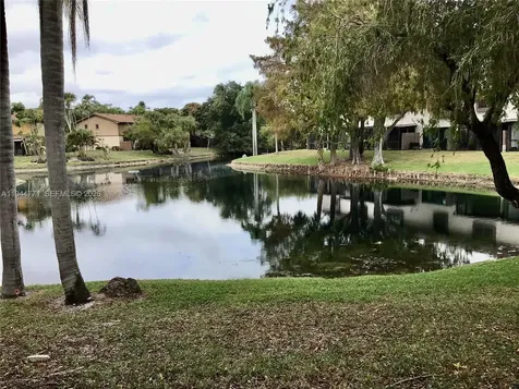4722 NW 82nd Avenue Lauderhill FL 33351