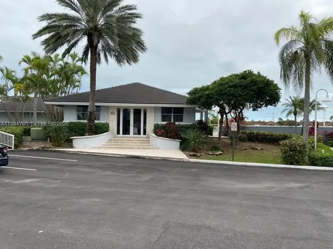 8640 SW 212th Street Cutler Bay FL 33189