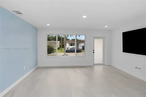 8235 NW 23rd Street Sunrise FL 33322