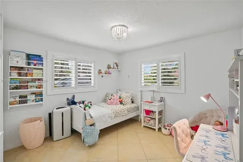 7145 SW 92nd Court Miami FL 33173