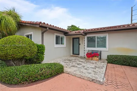 7145 SW 92nd Court Miami FL 33173