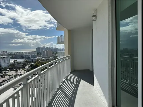 1755 E Hallandale Beach Boulevard Hallandale Beach FL 33009