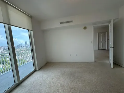 1755 E Hallandale Beach Boulevard Hallandale Beach FL 33009