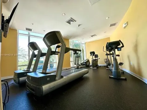 1755 E Hallandale Beach Boulevard Hallandale Beach FL 33009