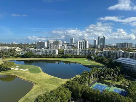 1755 E Hallandale Beach Boulevard Hallandale Beach FL 33009