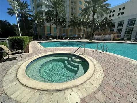 1755 E Hallandale Beach Boulevard Hallandale Beach FL 33009