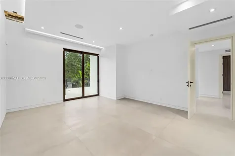 685 NE 81 Street Miami FL 33138