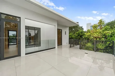 685 NE 81 Street Miami FL 33138