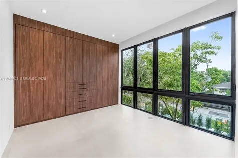 685 NE 81 Street Miami FL 33138