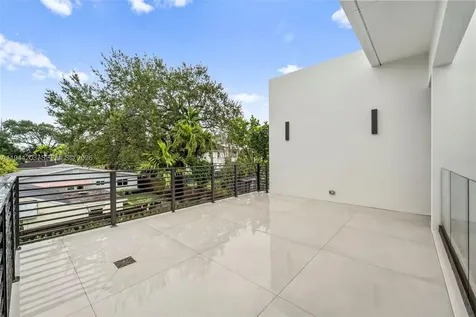 685 NE 81 Street Miami FL 33138