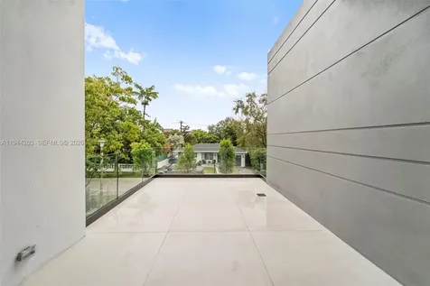685 NE 81 Street Miami FL 33138
