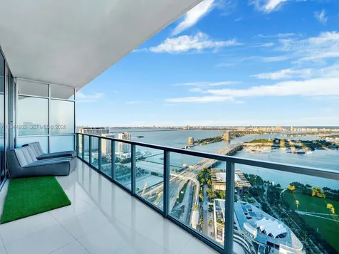 1100 Biscayne Boulevard Miami FL 33132